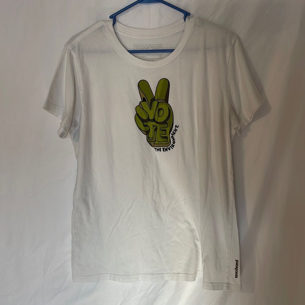 Patagonia Vote the Environment Women’s T Shirt XL Rare!